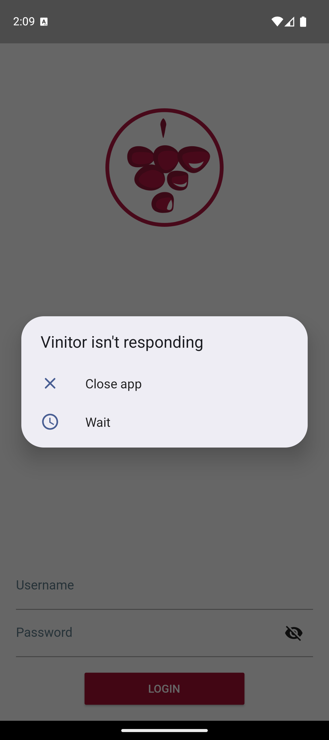Login-Bildschirm der mobilen App mit Vinitor-Logo, leerem Username- und Password-Feld und rotem LOGIN-Button, überlagert vom Android-System-Dialog „Vinitor isn't responding“ mit den Optionen Close app und Wait.